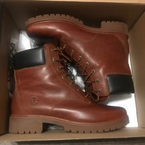 WOMEN'S JAYNE 6-INCH WATERPROOF BOOTS size 10 women’s